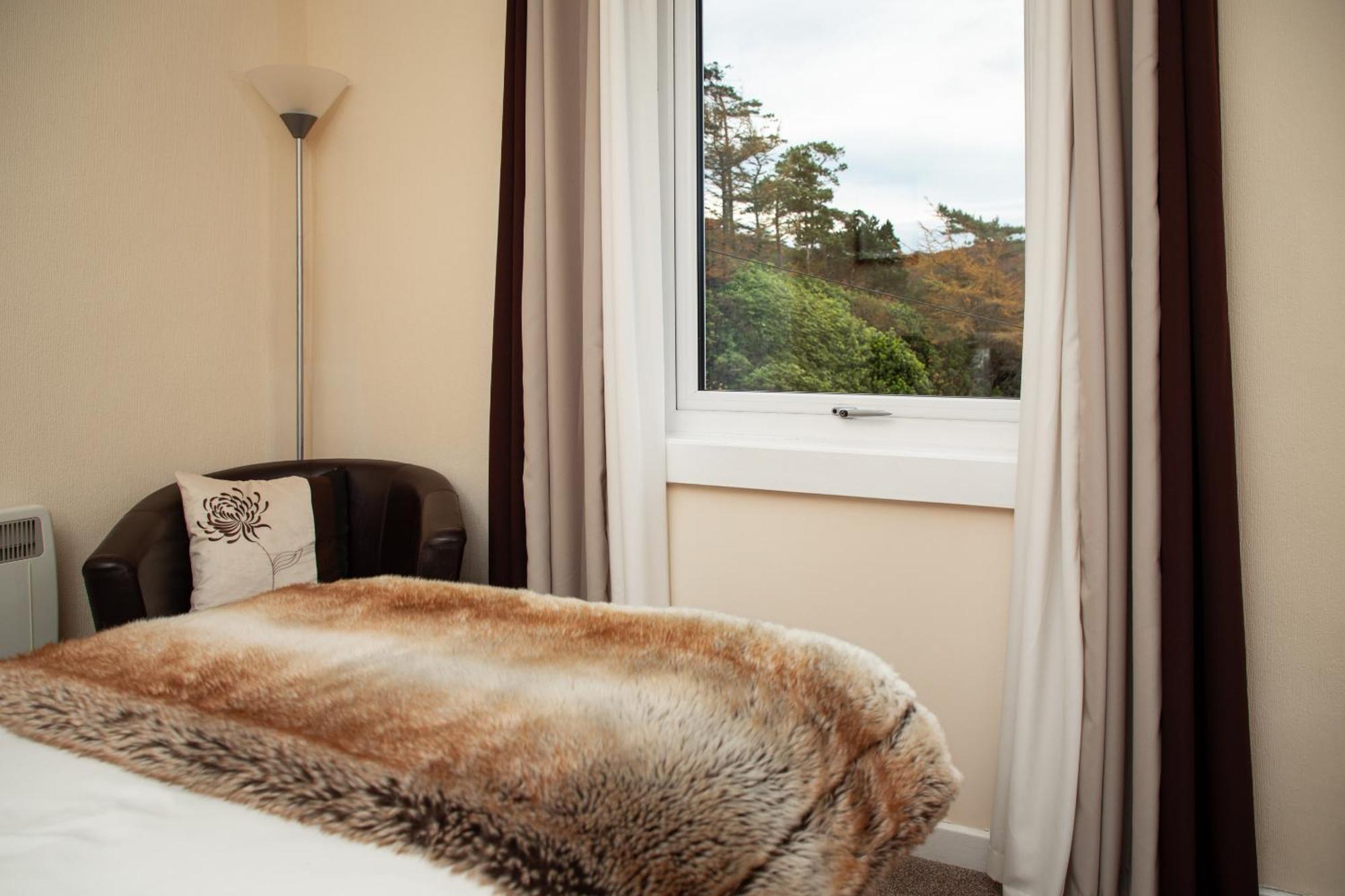 The Rhiconich Hotel Kinlochbervie Quarto foto